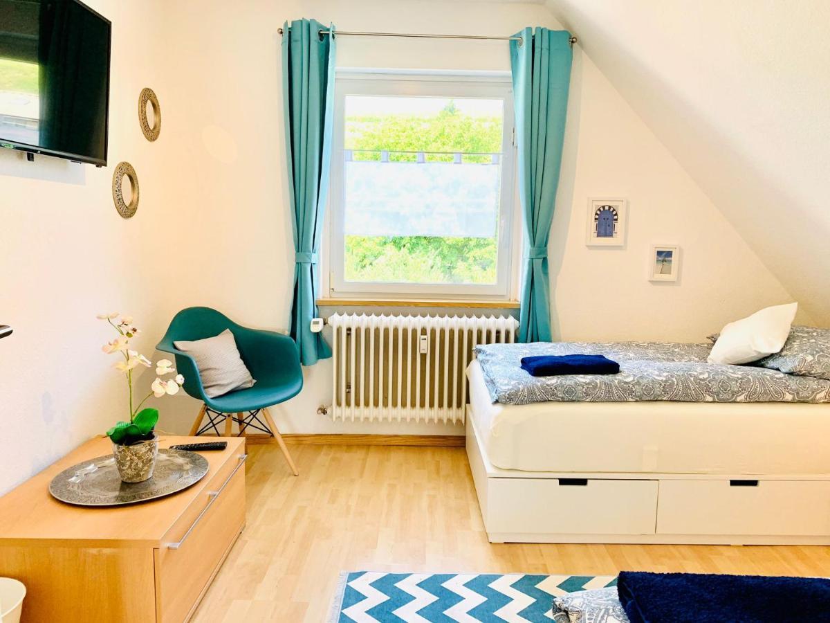 Ferienwohnung Liesel - Kuche, Bad, Wlan, 3 Schlafzimmer, Parkplatz Malterdingen エクステリア 写真