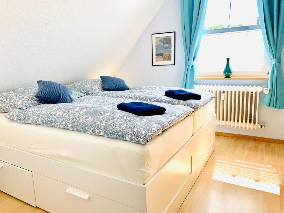 Ferienwohnung Liesel - Kuche, Bad, Wlan, 3 Schlafzimmer, Parkplatz Malterdingen エクステリア 写真