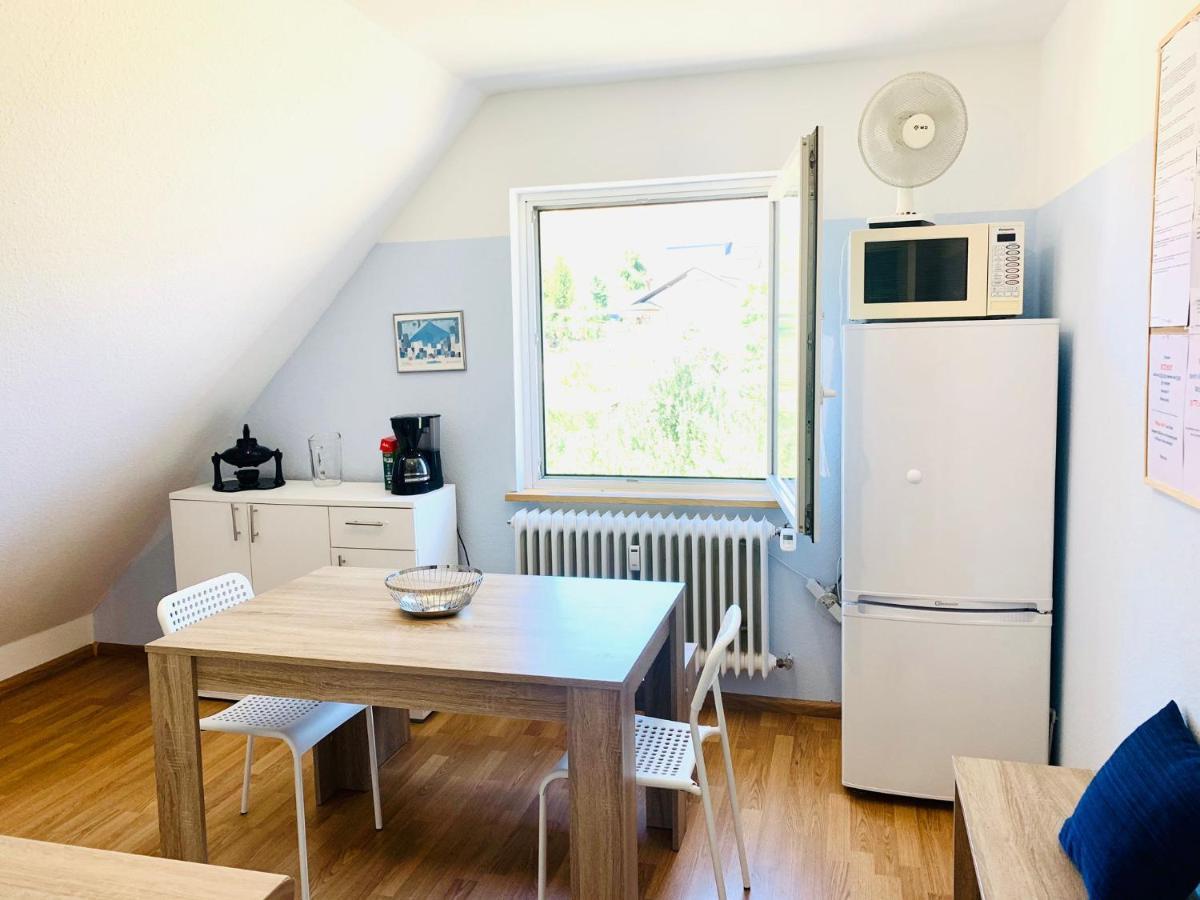 Ferienwohnung Liesel - Kuche, Bad, Wlan, 3 Schlafzimmer, Parkplatz Malterdingen エクステリア 写真